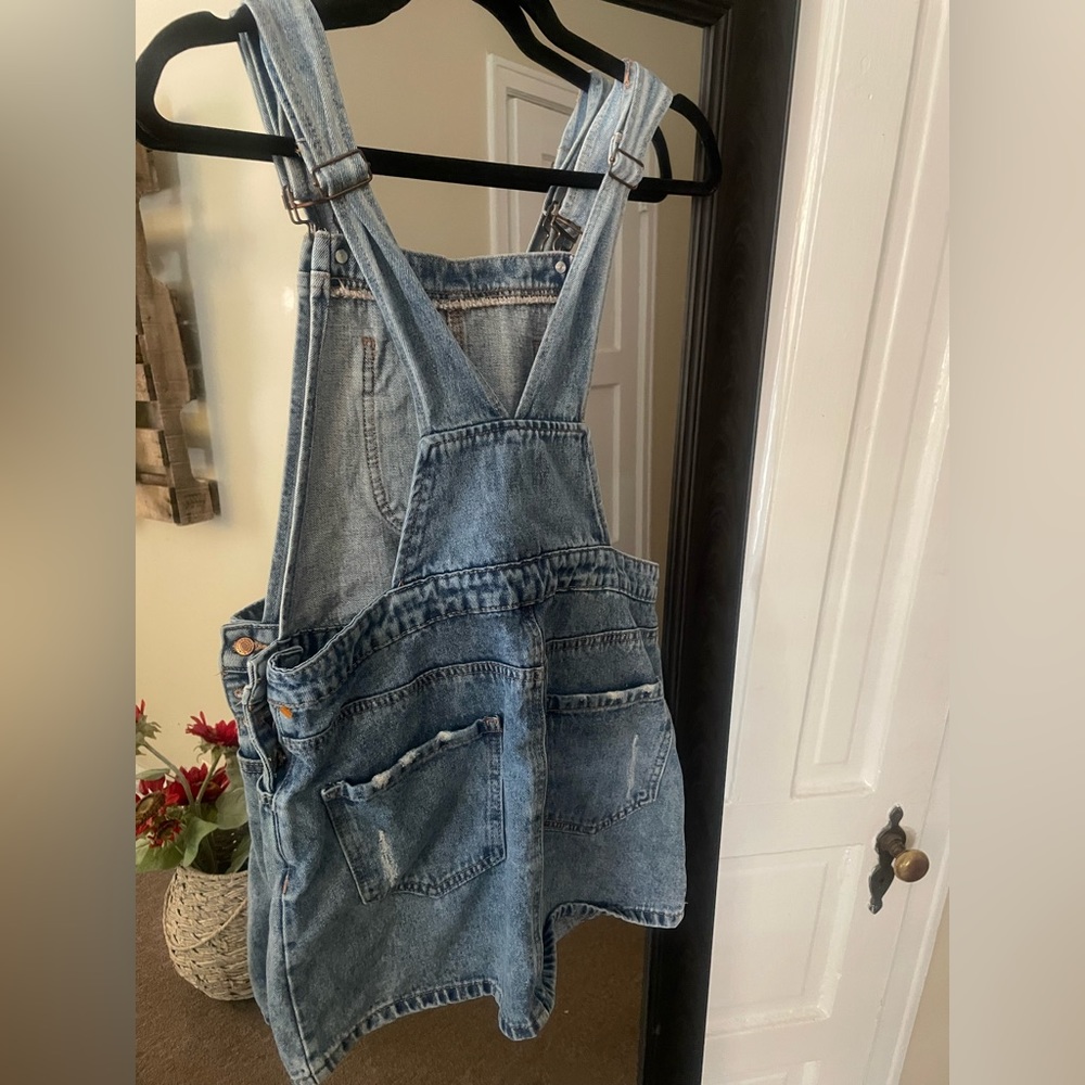 Forever 21 Distressed Mini Overall Dress Denim - Picture 7 of 7